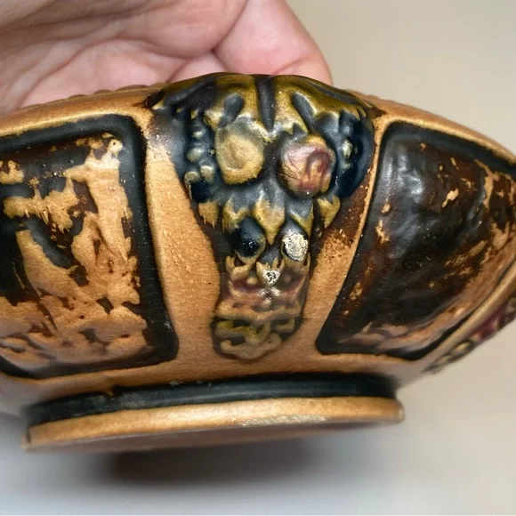 1920s Roseville Pottery Florentine low bowl - Picture 9 of 16